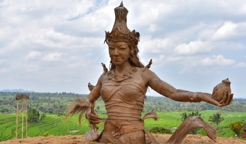 Patung Dewi Sri sebagai simbol kemakmuran bagi masyarakat Bali. Foto: Kemenparekraf