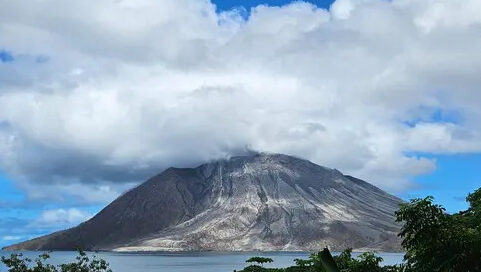 Gunung Ruang