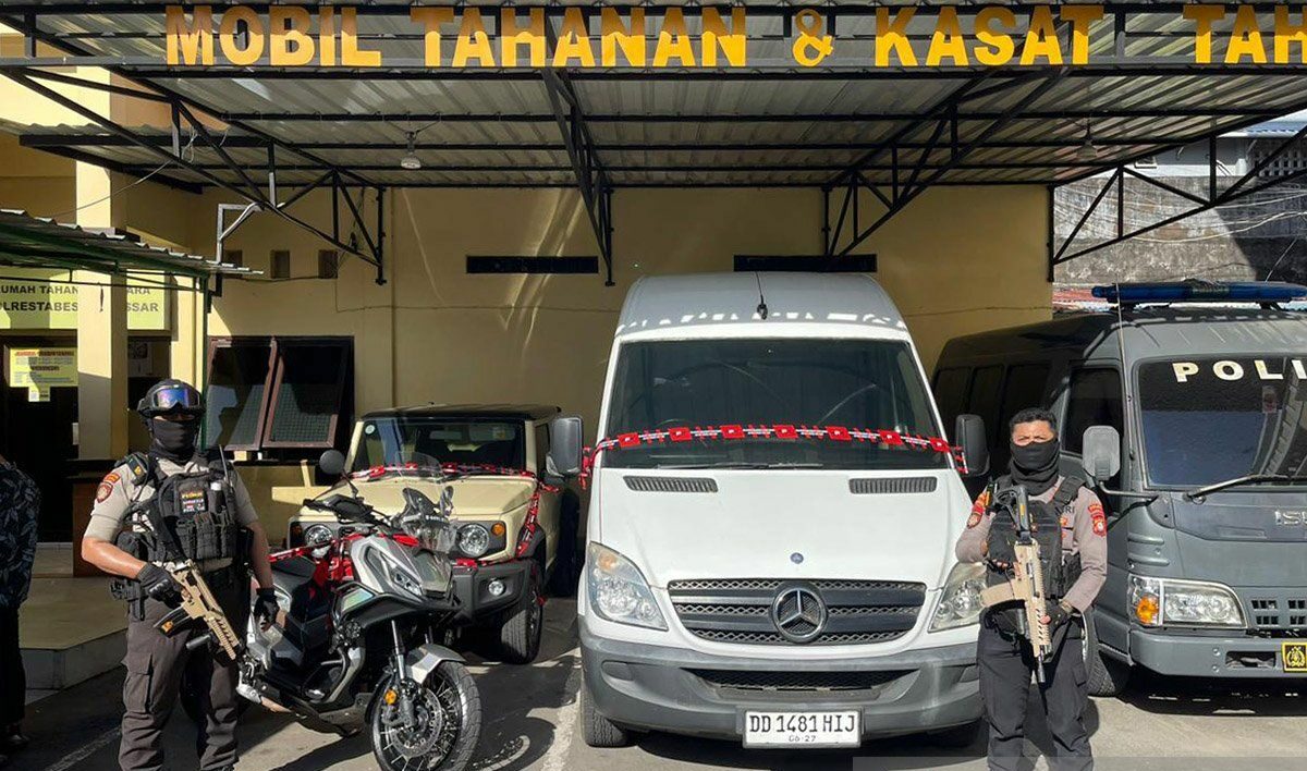 tiga kendaraan yang diduga milik Syahrul Yasin Limpo (SYL)