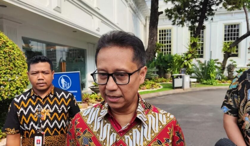 Budi Gunadi Sadikin Menteri Kesehatan saat menyampaikan keterangan di Kompleks Istana Kepresidenan Jakarta, Jumat (3/5/2024). Foto: Antara