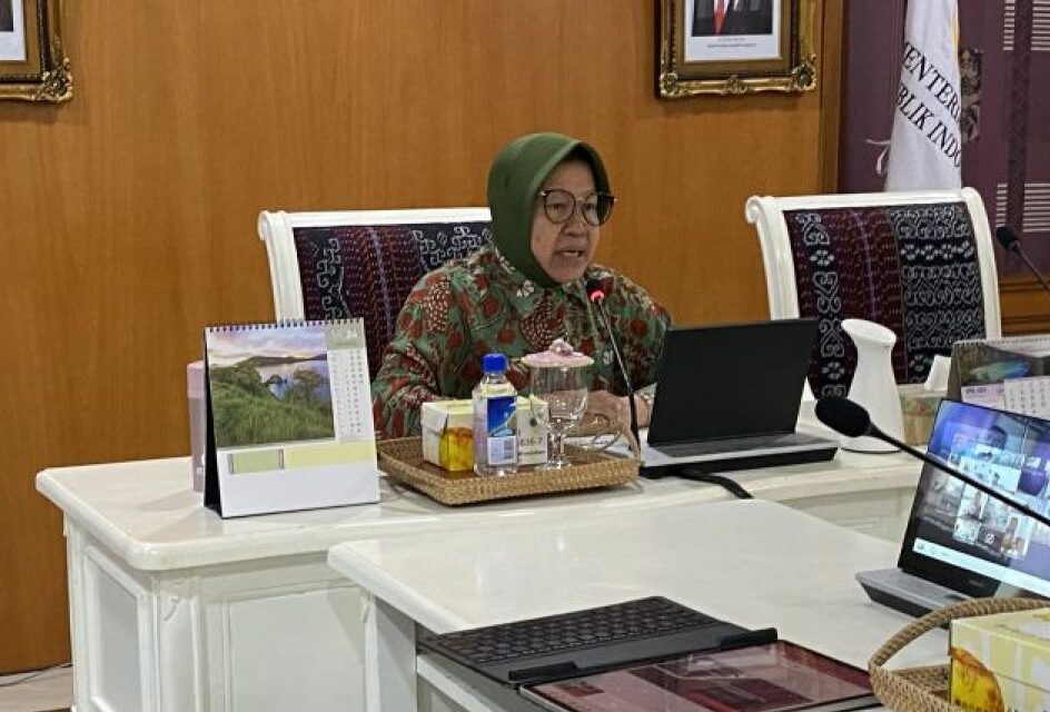 Tri Rismaharini Menteri Sosial (Mensos) RI