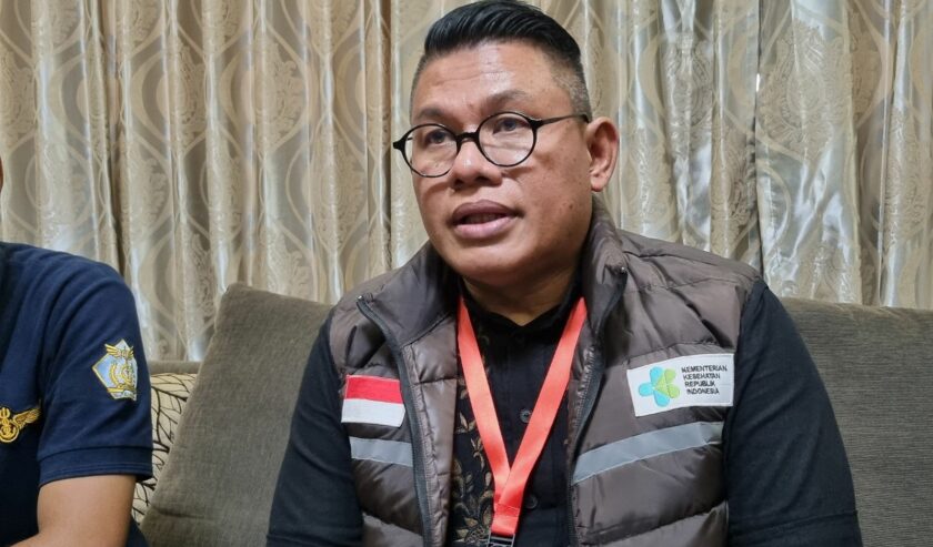 Rosidi Roslan Kabid Kesehatan Balai Besar Kesehatan Karantina (BBKK) Surabaya waktu ditemui di Asrama Haji Surabaya, Jumat (10/5/2024). Foto: Wildan suarasurabaya.net