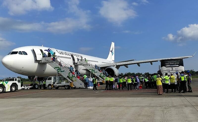 Ilustrasi jemaah Haji Indonesia siap berangkat ke Tanah Suci dengan pesawat Garuda Indonesia.