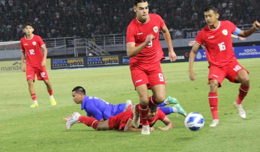 Shin Nilai Kemampuan Jens Raven Masih Terlalu Mentah untuk Masuk Tim Senior