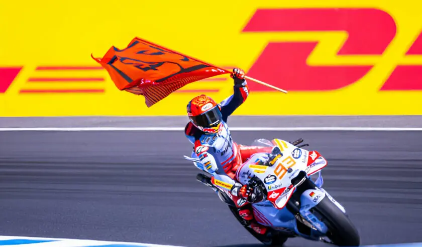 Marc Marquez Menang Dramatis di MotoGP Australia, Raih Gelar Juara Ketiga  Musim Ini - Suara Surabaya