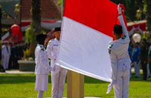 Upacara Hari Sumpah Pemuda 2024 di Grahadi