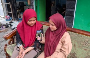Suasana Rumah Duka Korban Tabrak Lari Pikap Hitam Juanda-Mojokerto