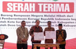 KPK Hibahkan Barang Rampasan Untuk Pemkot Surabaya