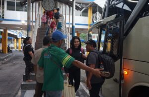 Empat Hari Jelang Lebaran 2025, Bungurasih Mulai Padat