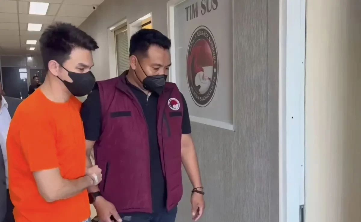 Jonathan Frizzy Tersangka Kasus Liquid Vape, Tidak Ditahan karena Sakit