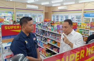 Wali Kota dan Satpol PP Sidak Minimarket di Surabaya, Tertibkan Jukir Liar