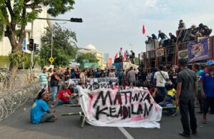 Demo ODOL GSJT di Surabaya