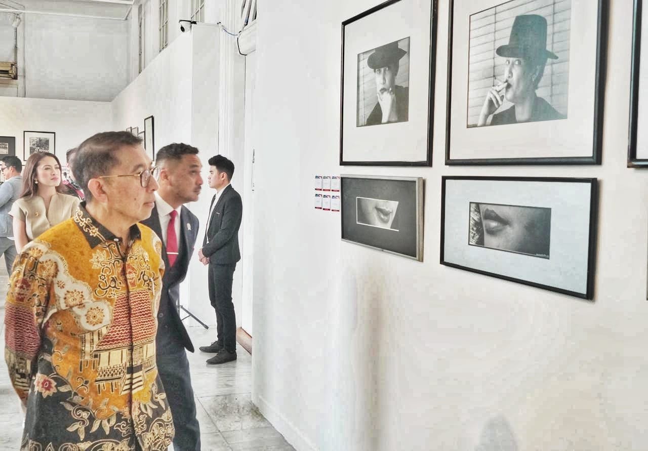Pameran Foto Guntur Soekarnoputra Tampilkan Rekam Jejak Bung Karno