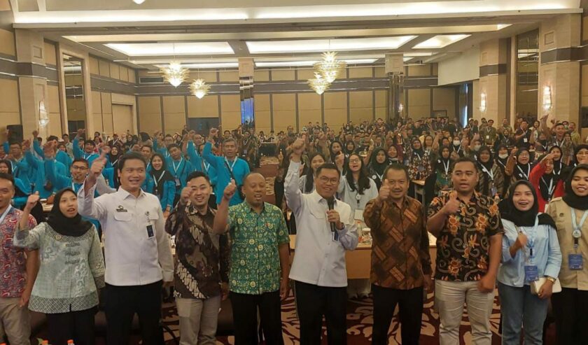 BGN Latih Ribuan Pekerja Dapur SPPG di Surabaya, Antisipasi Keracunan MBG