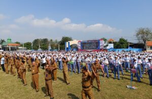 Rekor MURI Senam Anak Indonesia Hebat