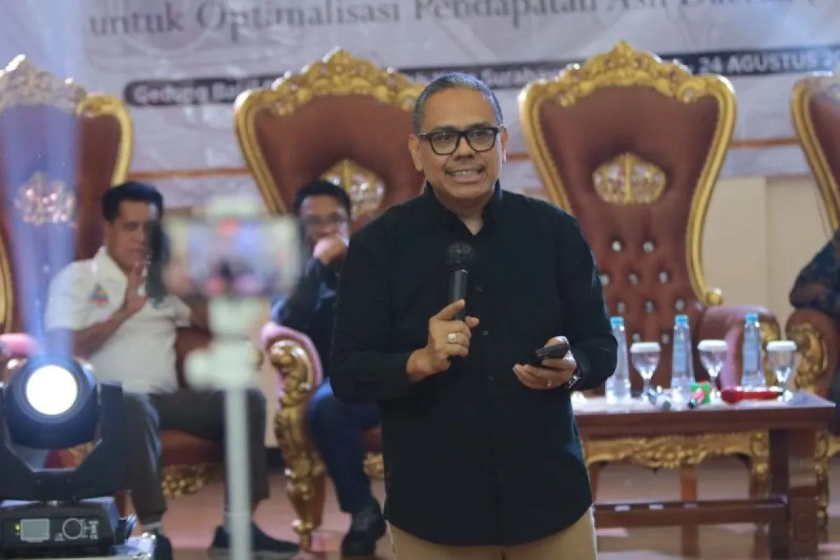 Rio Pattiselanno Wakil Ketua Komisi A DPRD Surabaya