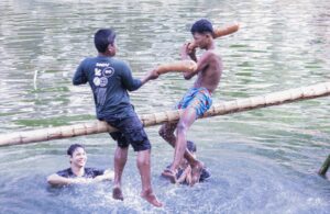 Lomba Kepruk Guling Kampung Jogoloyo