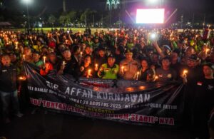 Aksi Solidaritas di Lapangan Mapolda Jatim