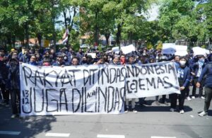 BEM Nusantara Unjuk Rasa di Mapolda Jatim