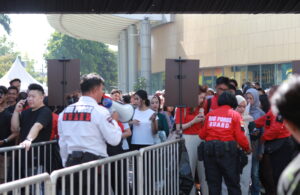 Suasana Open Gate di Acara Bank Jatim Jazz Traffic Festival Surabaya Hari Pertama