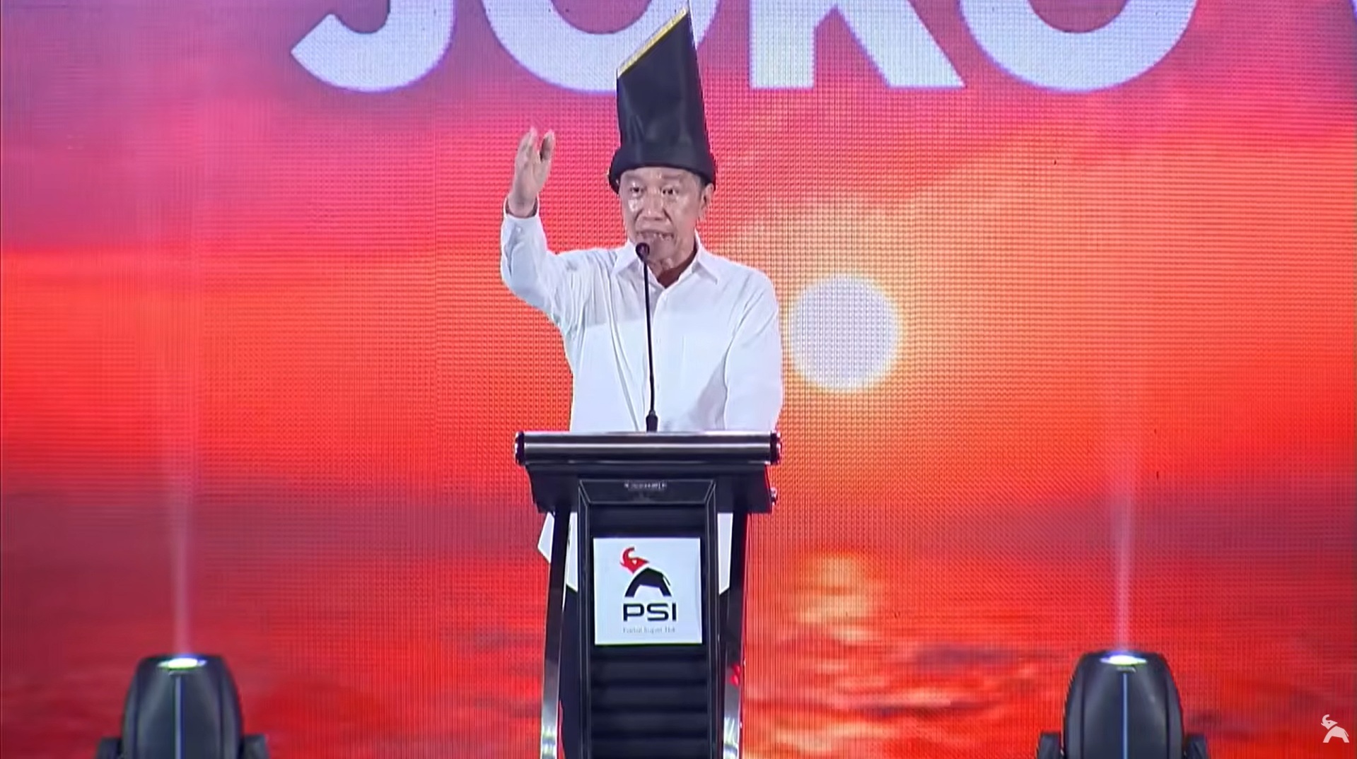 Jokowi Bakal Jadi Ketua Dewan Pembina PSI, Dikukuhkan di Surabaya
