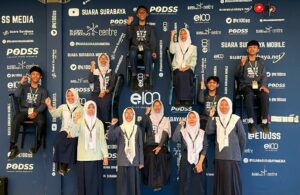 OSIS SMPN 28 Surabaya Kunjungi SS Media