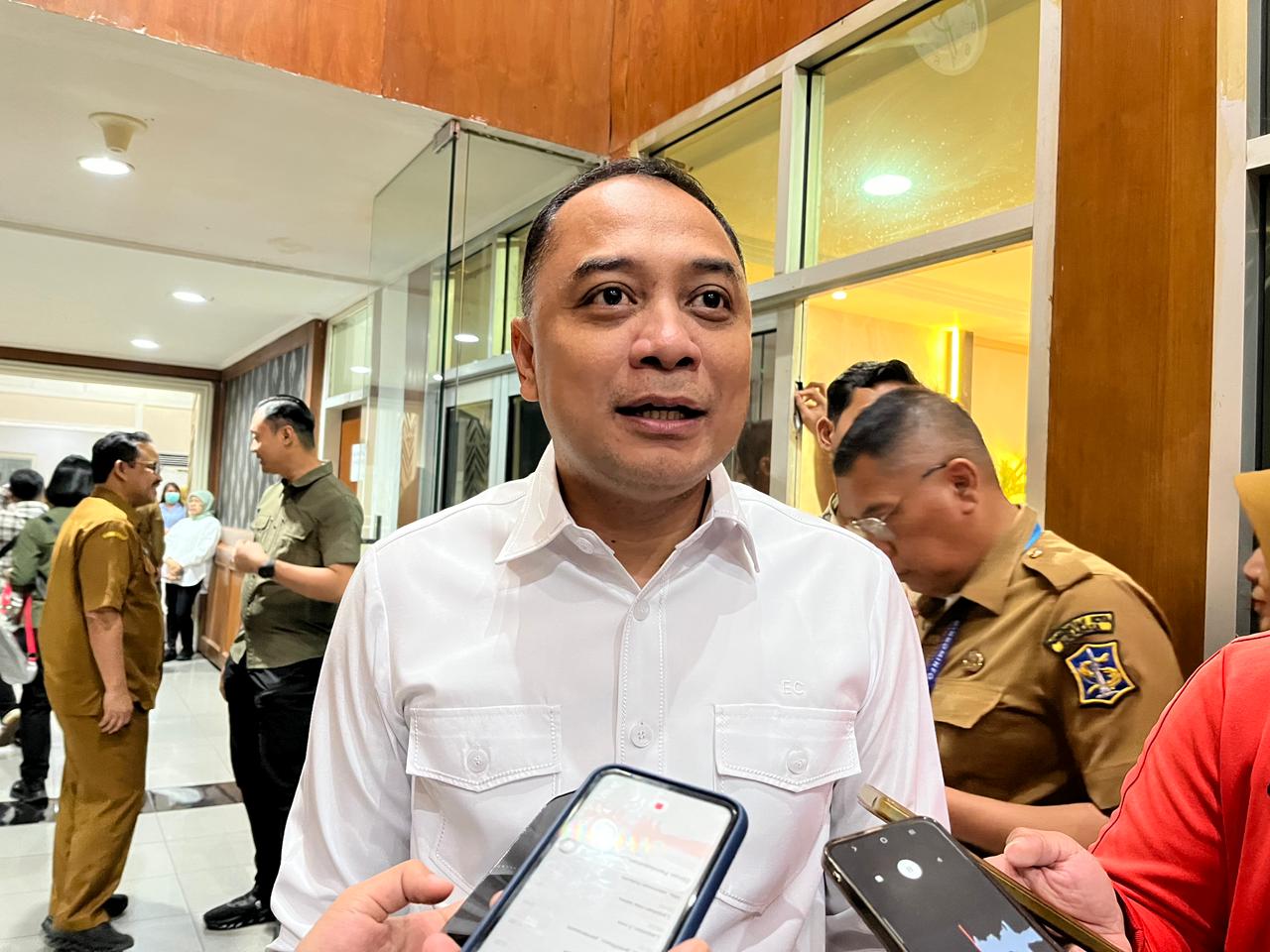 Wali Kota Surabaya Larang Donasi untuk Hewan di Tempat Wisata