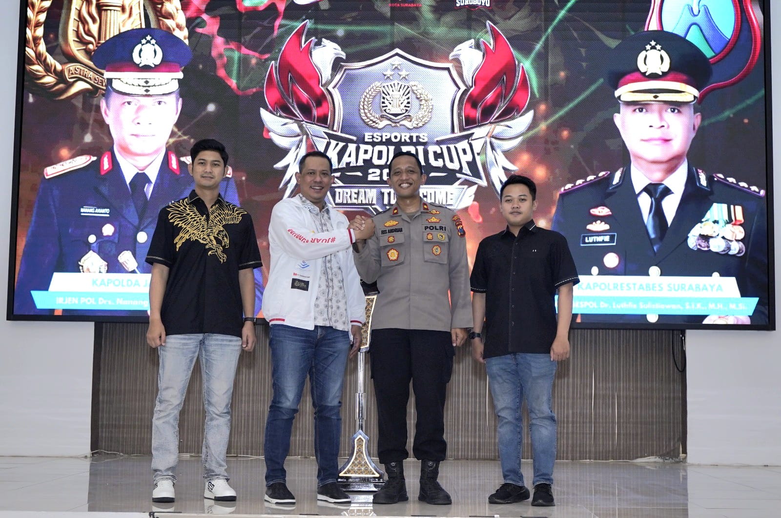 rajawin4d Dukung Bakat Esports, ESI Surabaya Sambut Positif Piala Kapolrestabes Surabaya