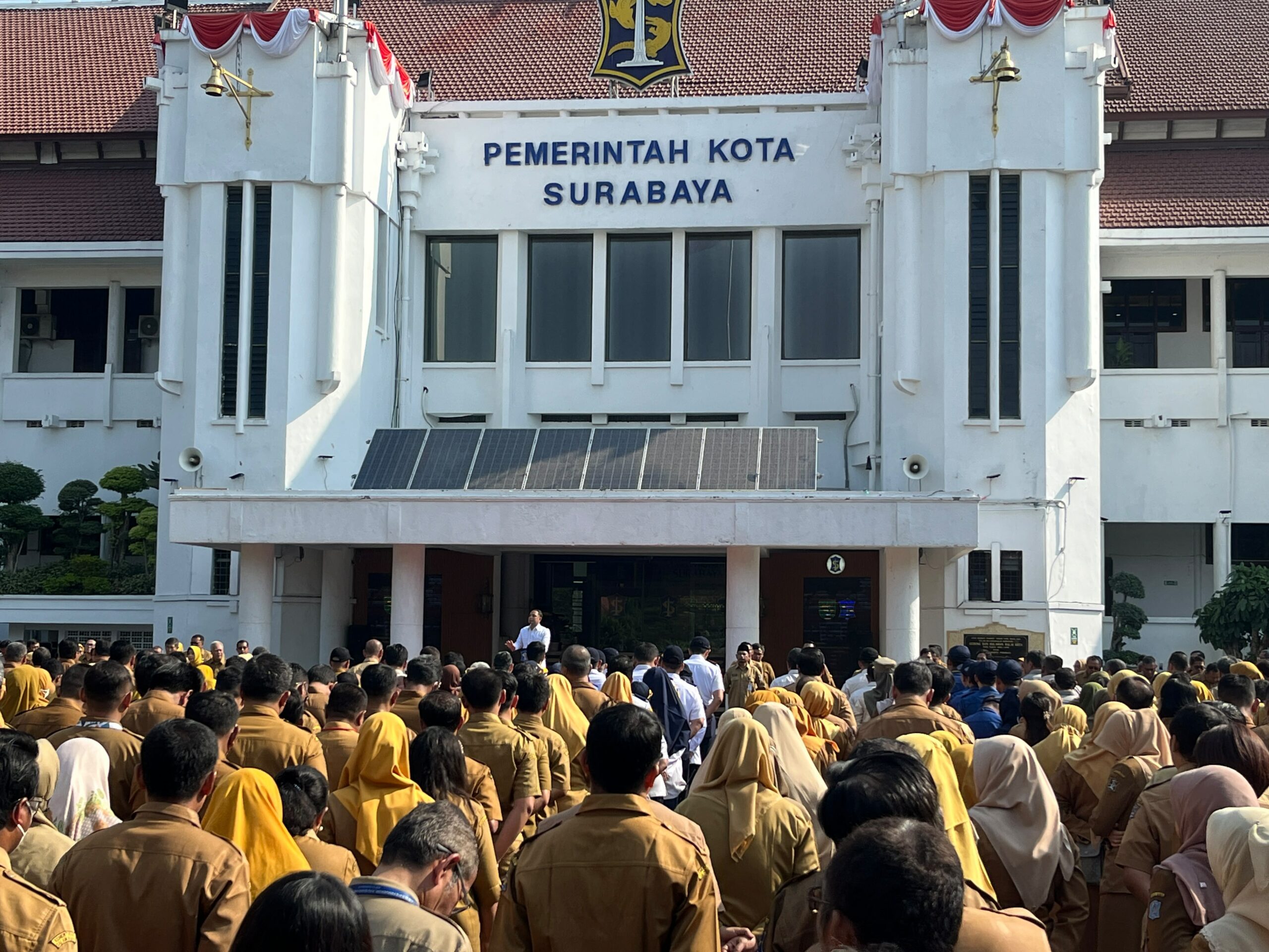 Wali Kota Surabaya Janji Ampuni Staf yang Bongkar Pungli Rekrutmen Libatkan Atasan
