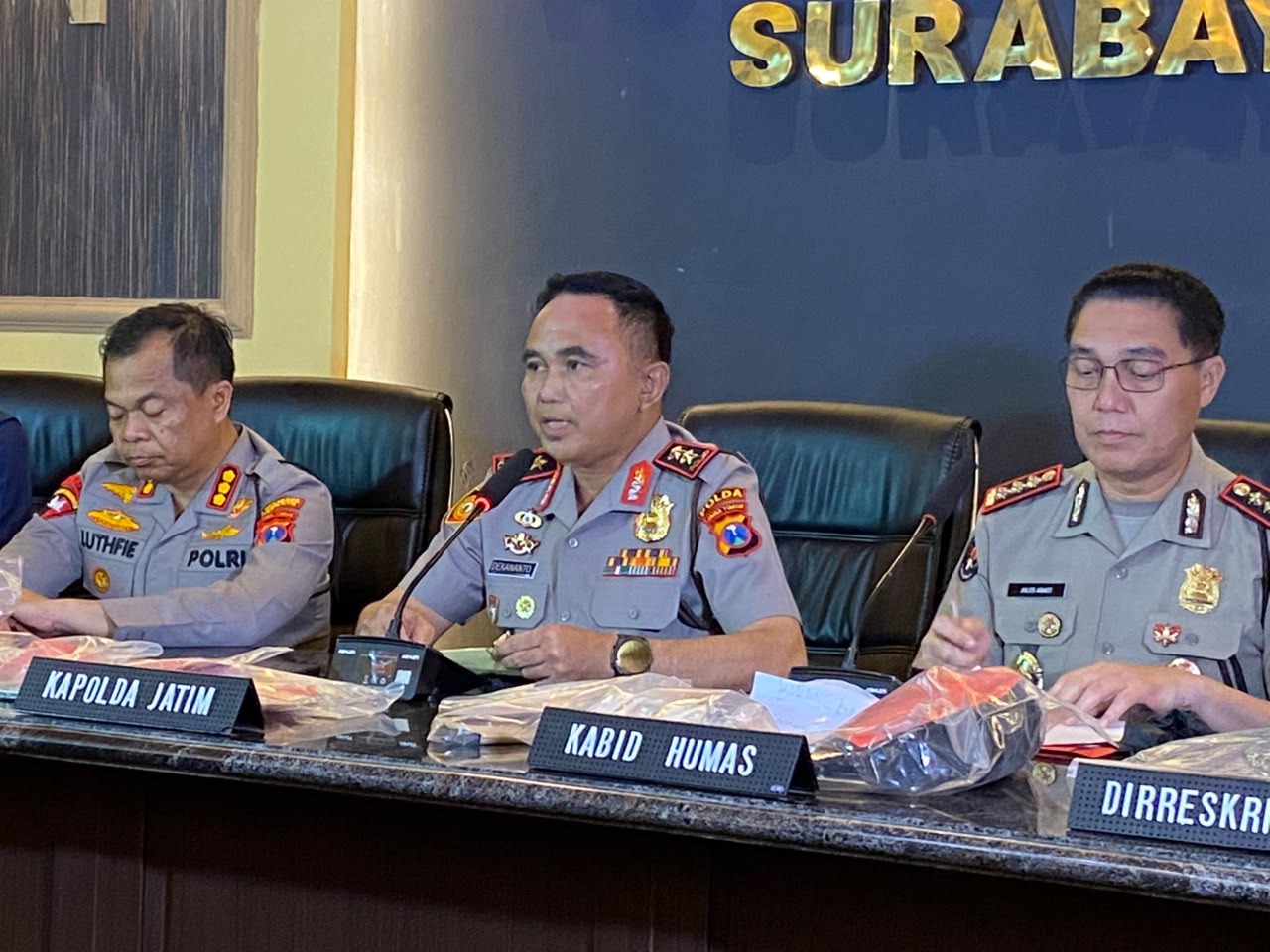 11 Orang Ditangkap, Diduga Hendak Menunggangi Demo 2 Tahun Prabowo-Gibran di Surabaya