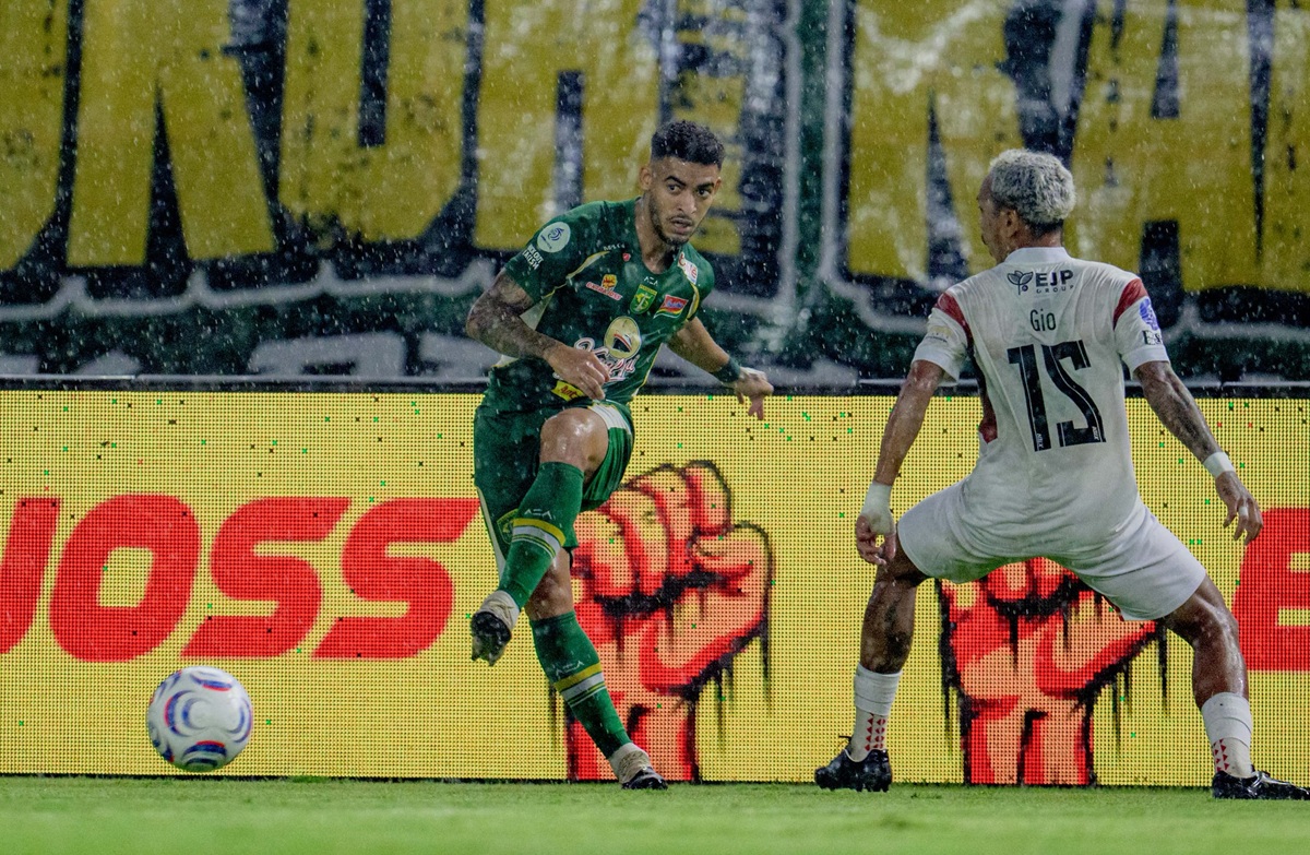 Persebaya Hajar Madura United 3-1, Yuran Fernandes dan Yann Mabella Jadi Penentu
