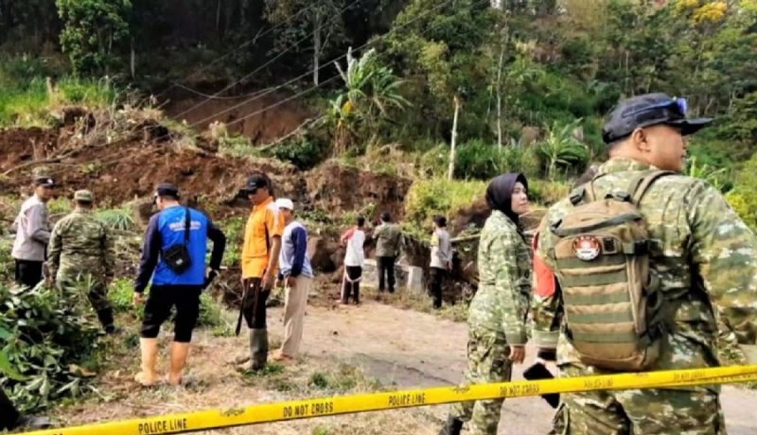 Longsor di Magetan Tutup Akses Dua Desa, Warga Diminta Waspada