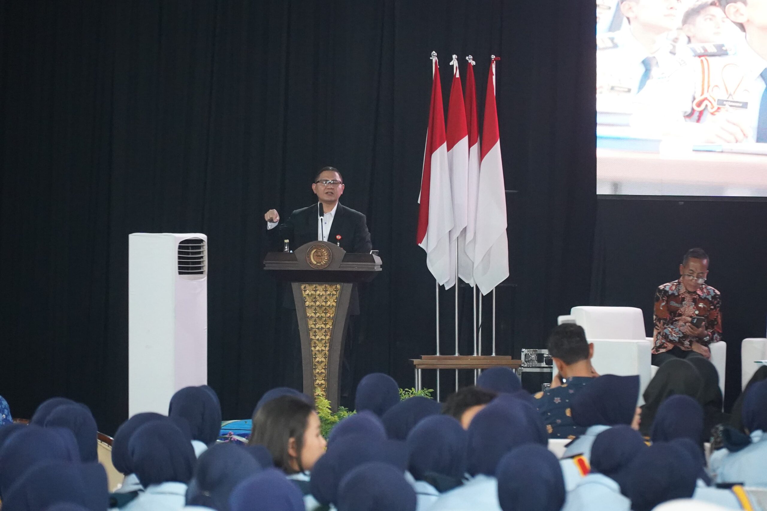Dinas Pendidikan Jatim Dorong Murid Kuasai AI Tanpa Kehilangan Kemampuan Berpikir