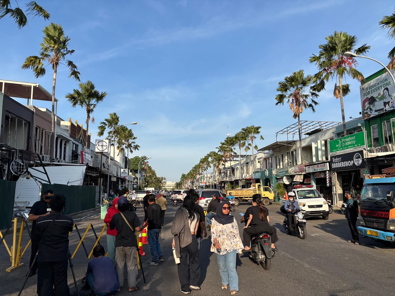 Lalu Lintas San Antonio Pakuwon City Surabaya Kembali Dibuka Usai Ledakan LPG