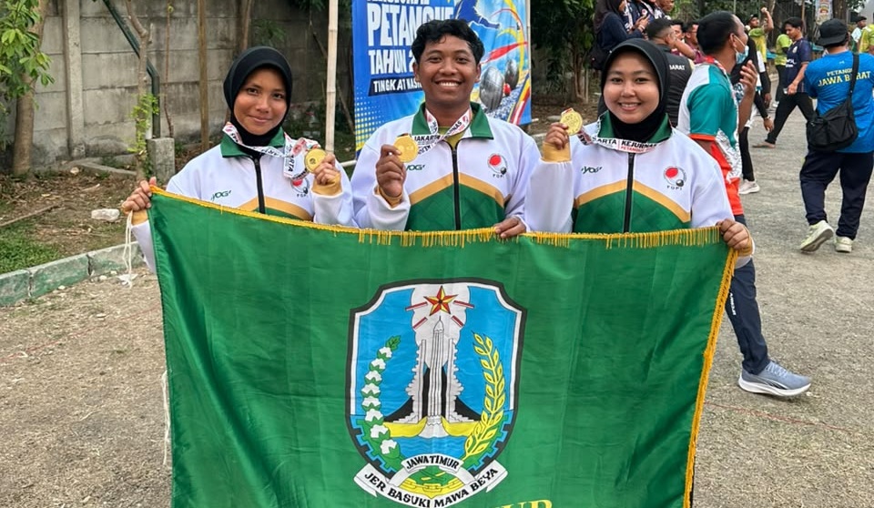 Tiga Mahasiswa Unesa Bawa Jawa Timur Raih Emas Kejurnas Pétanque 2026