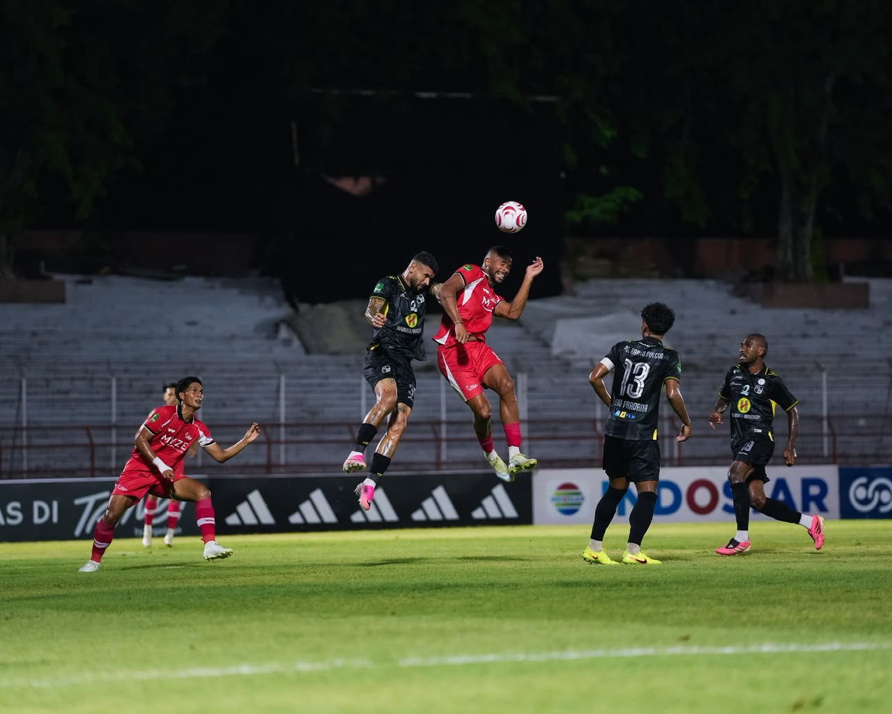 De Red FC Bidik Poin di Kandang Persela untuk Dongkrak Posisi Klasemen