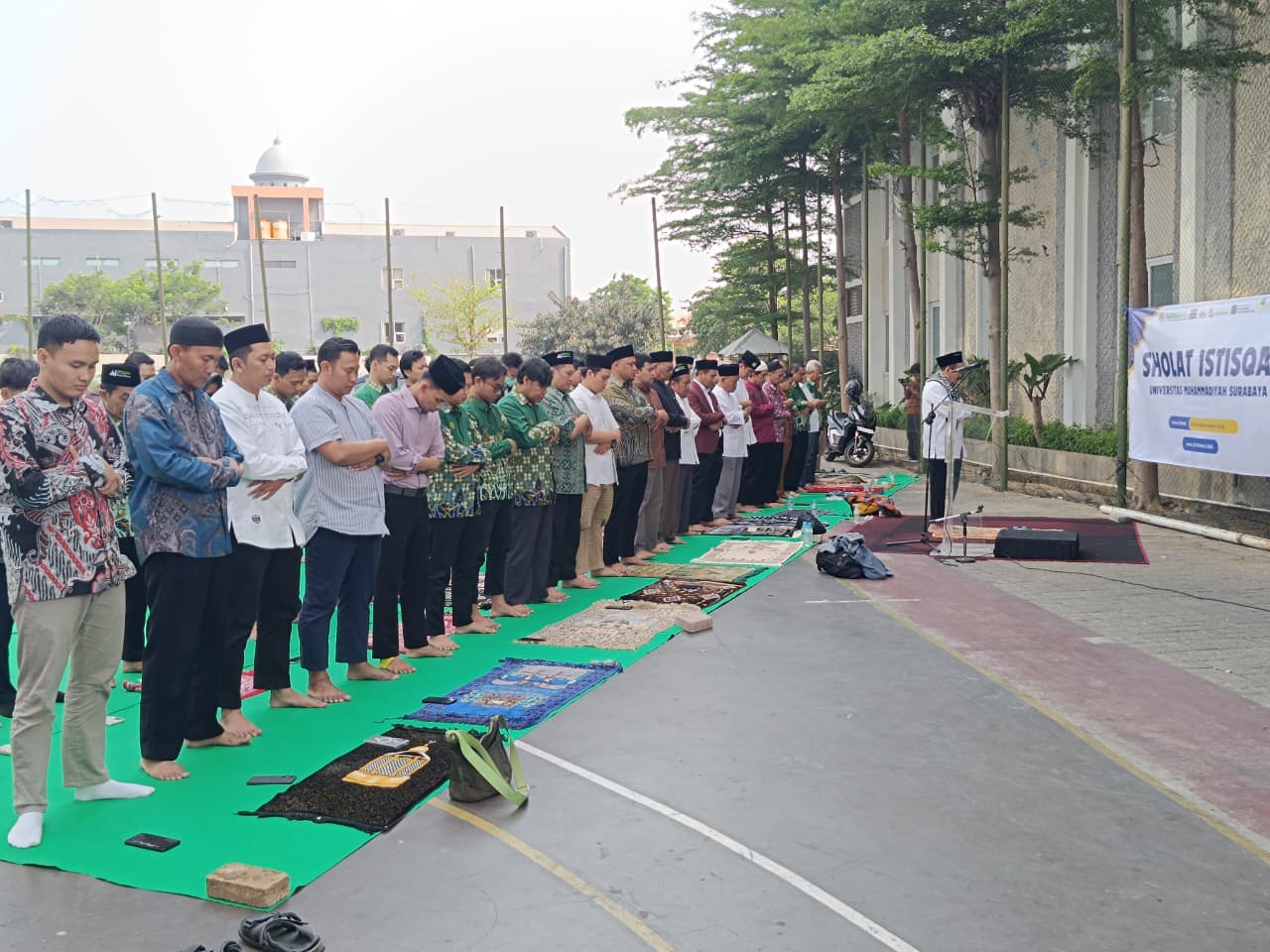 Hadapi Cuaca Panas dan Karhutla, Civitas Akademika Umsura Ikhtiar Lewat Salat Istisqa
