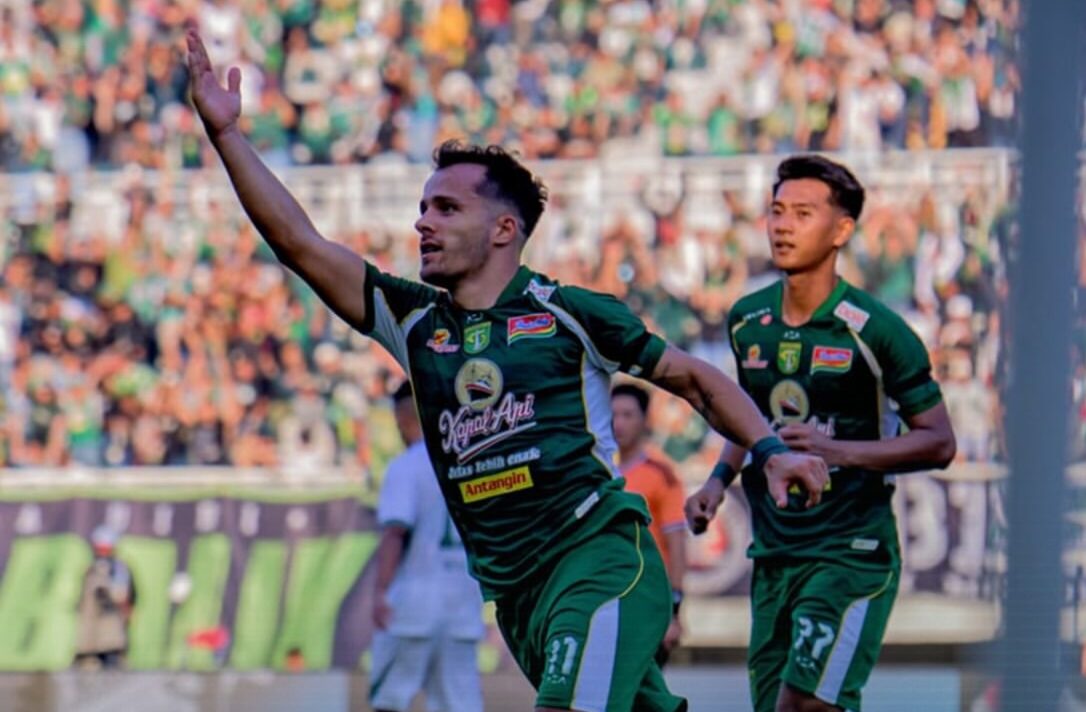 Persebaya Ditahan Imbang PSS 2-2, Miguel Pereira Menyelamatkan Wajah Bajul Ijo